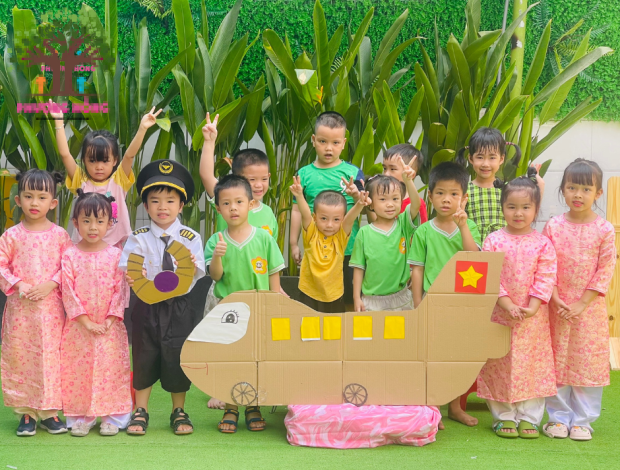 Lớp Kiwi - Welcome Đến Với Chuyến Bay Của Bé