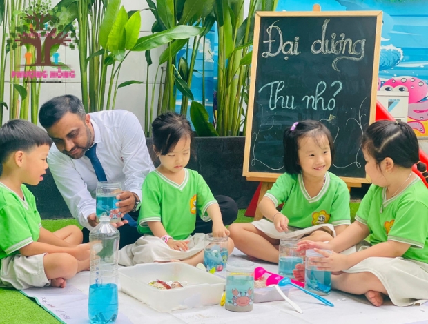 Lớp Tomato - Đại Dương Thu Nhỏ