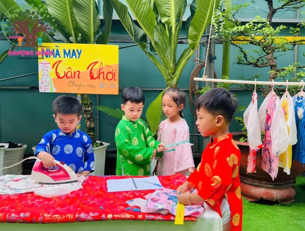 Lớp Mango - Sắc Xuân Rực Rỡ Trong Tà Áo Dài Nhỏ Xinh