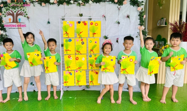 Lớp Orange - Đóa Hoa Xinh Tặng Mẹ